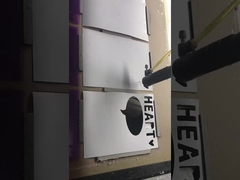 Taglio del laser sulla carta di pietra che è strappo impermeabile resistente e eco amichevole